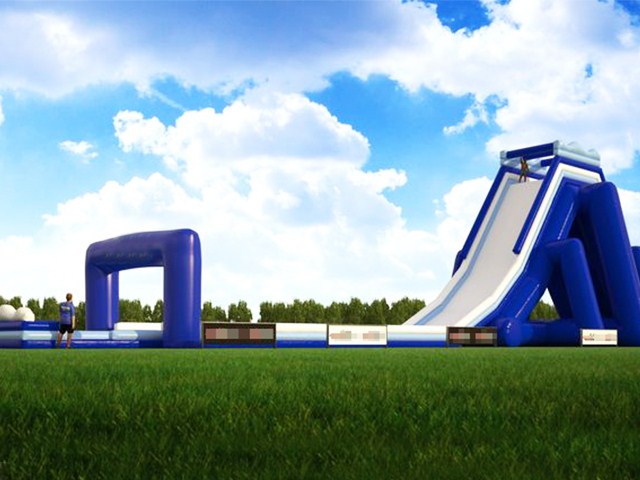 Commercial Grade Inflatable Water Slide , Giant Slide With Landing